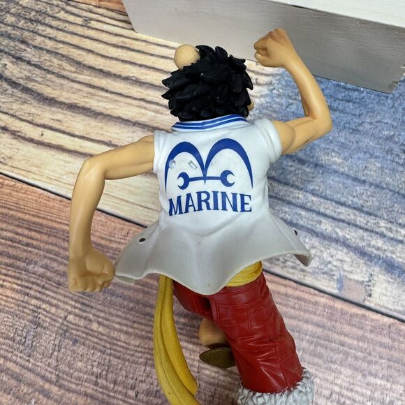 One Piece Magazine FIGURE Monkey D Luffy vol.3 Dream Piece #1 EUC missing weapon - Picture 7 of 8